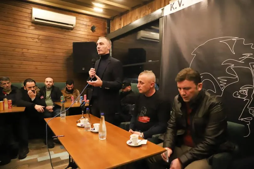 Grubi, Osmani dhe funksionarë të BDI takojnë qytetarët në Fushë Topanë: Çairi është me Ali Ahmetin dhe BDI-në