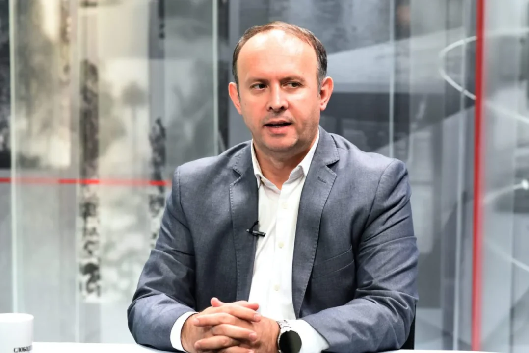 Gashi keqpërdor emrin e Komandant Kushtrimit për pikë e qëllime politike (FOTO)
