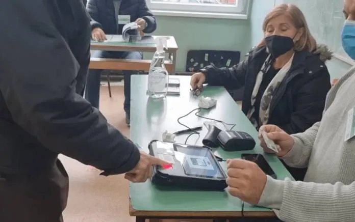 RMV: Këto zgjedhje do të mund të votohet edhe me dokumente me afat të skaduar