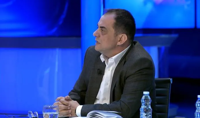 Ajdini në Rubikon në Klan M: Zgjedhjet e 8 majit i fiton ai që i fitoi zgjedhjet e 24 prillit