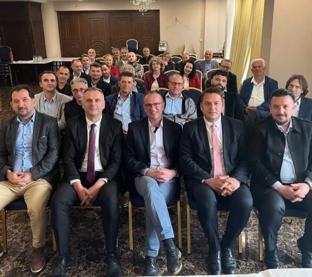 “Dostat” e VV-së nuk e shpëtojnë, Taravari dhe Qoku dështojnë në Strugē